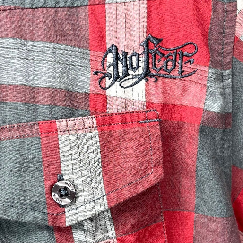 No Fear Men's Large Y2k Grunge Red Plaid Short Sleeve Button Up Camp Shirt - Picture 3 of 7